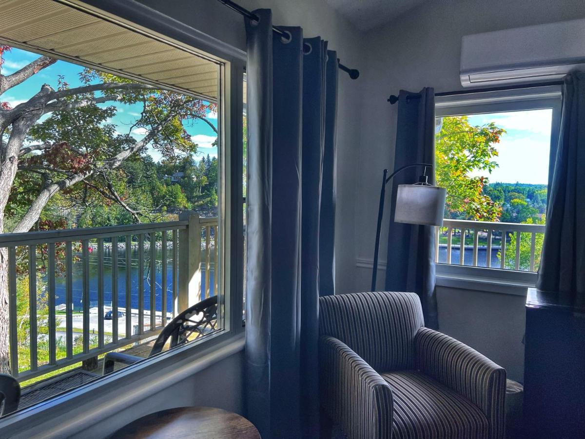 Hotel At The Falls 3*