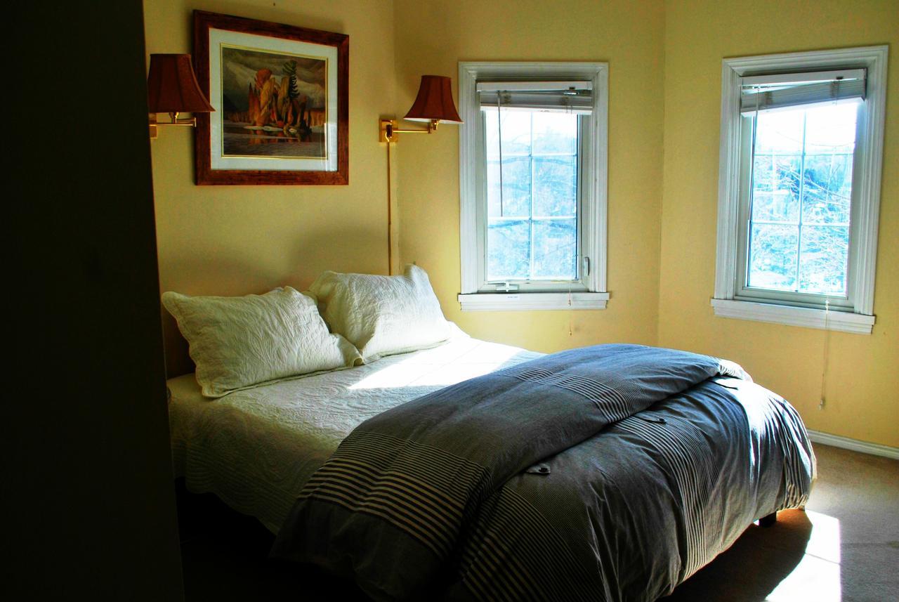 Hotel At The Falls 3*