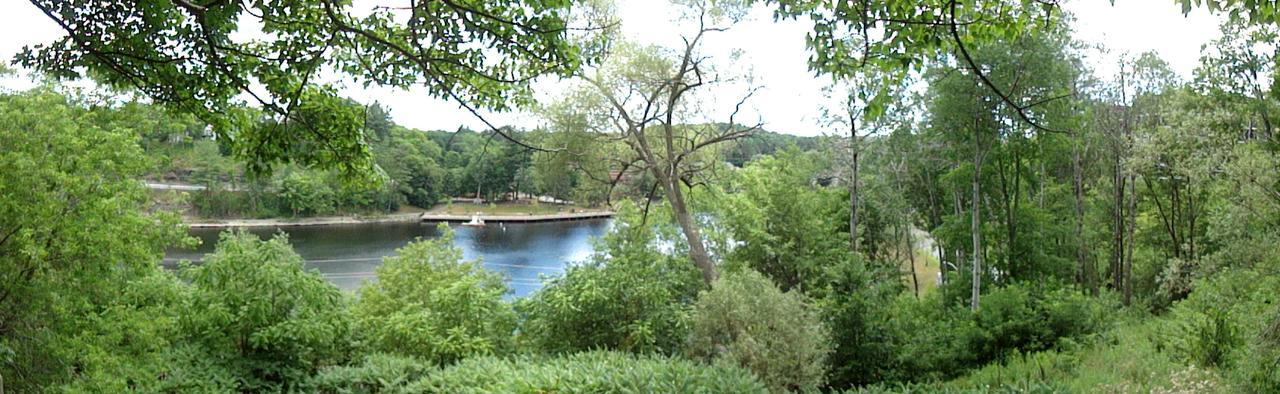 Hotel At The Falls Bracebridge